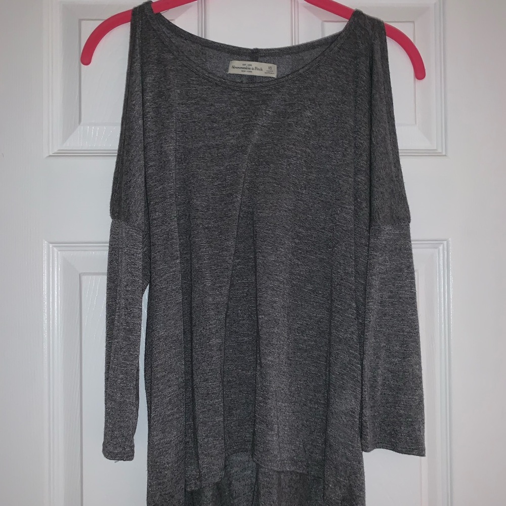 3/4 Sleeve open upper side of arm